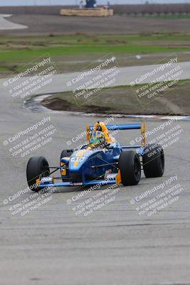 media/Jan-15-2023-CalClub SCCA (Sun) [[40bbac7715]]/Group 2/Race (Off Ramp)/
